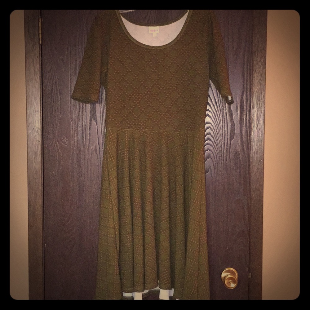 💥FLASH SALE💥 LuLaRoe Nicole dress